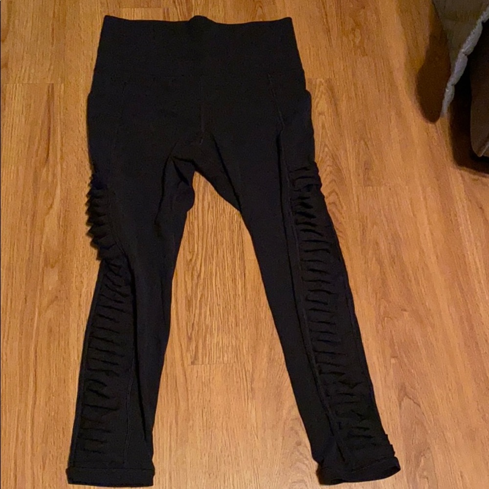 Athleta size medium legging